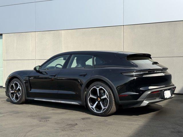 2025 Porsche Taycan Cross Turismo