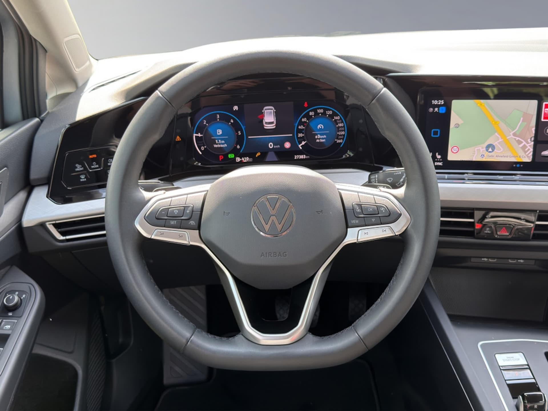 Volkswagen Golf Variant Life