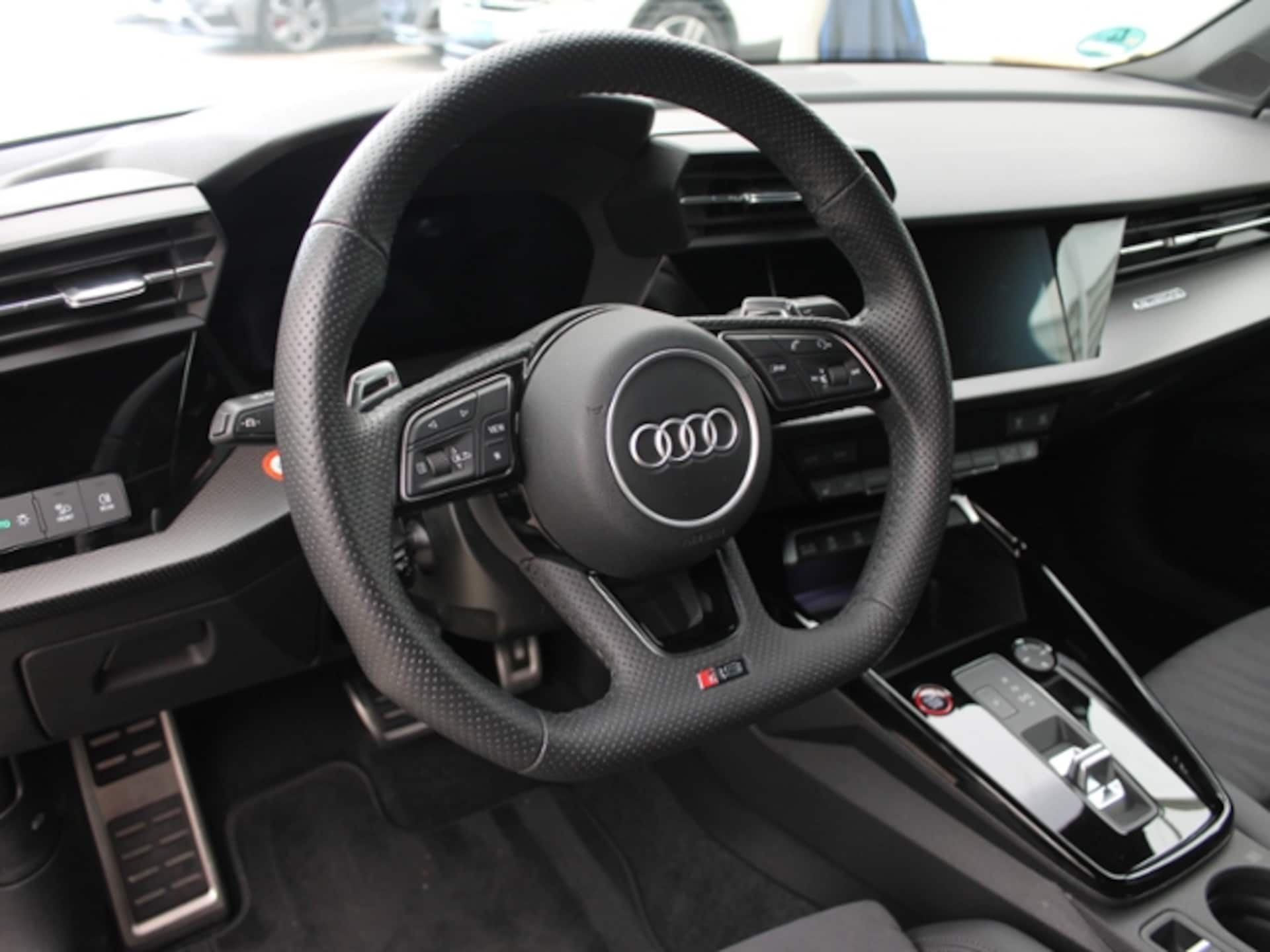 Audi RS 3 Limousine