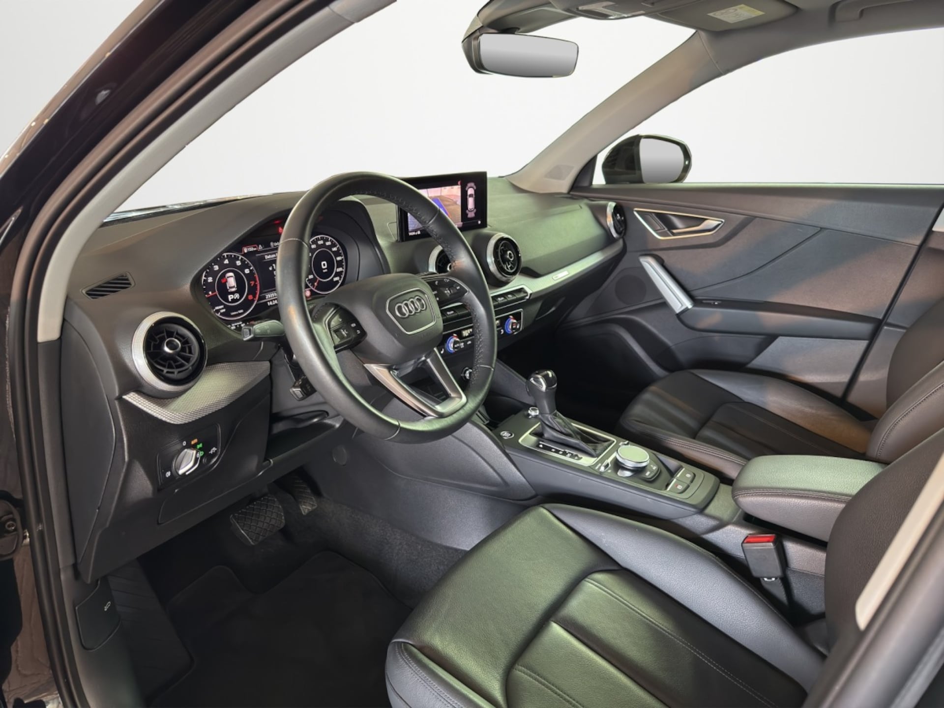 Audi Q2 S line