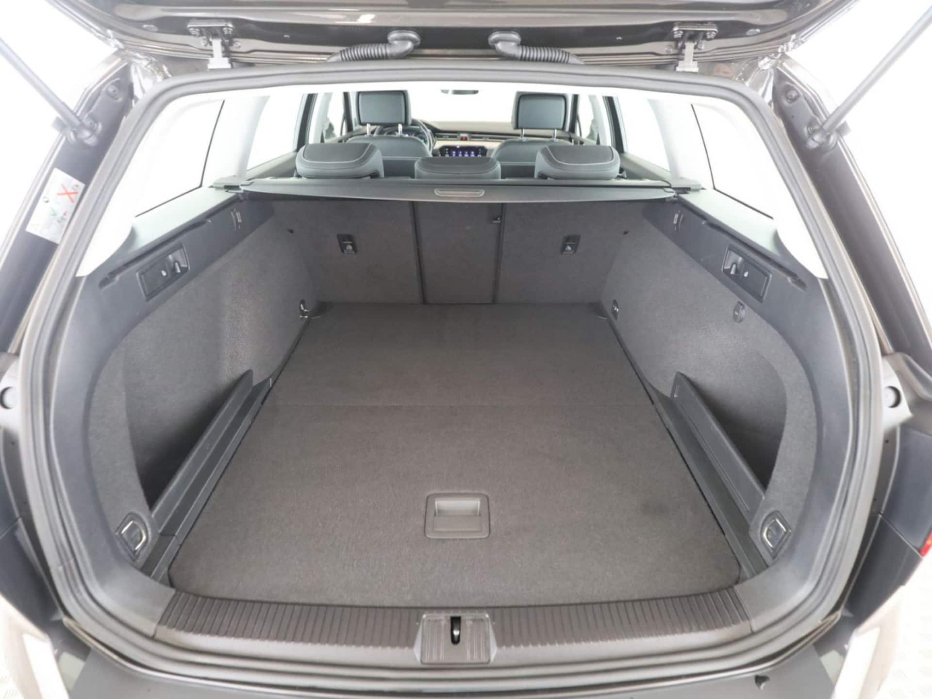 Volkswagen Passat Variant Elegance