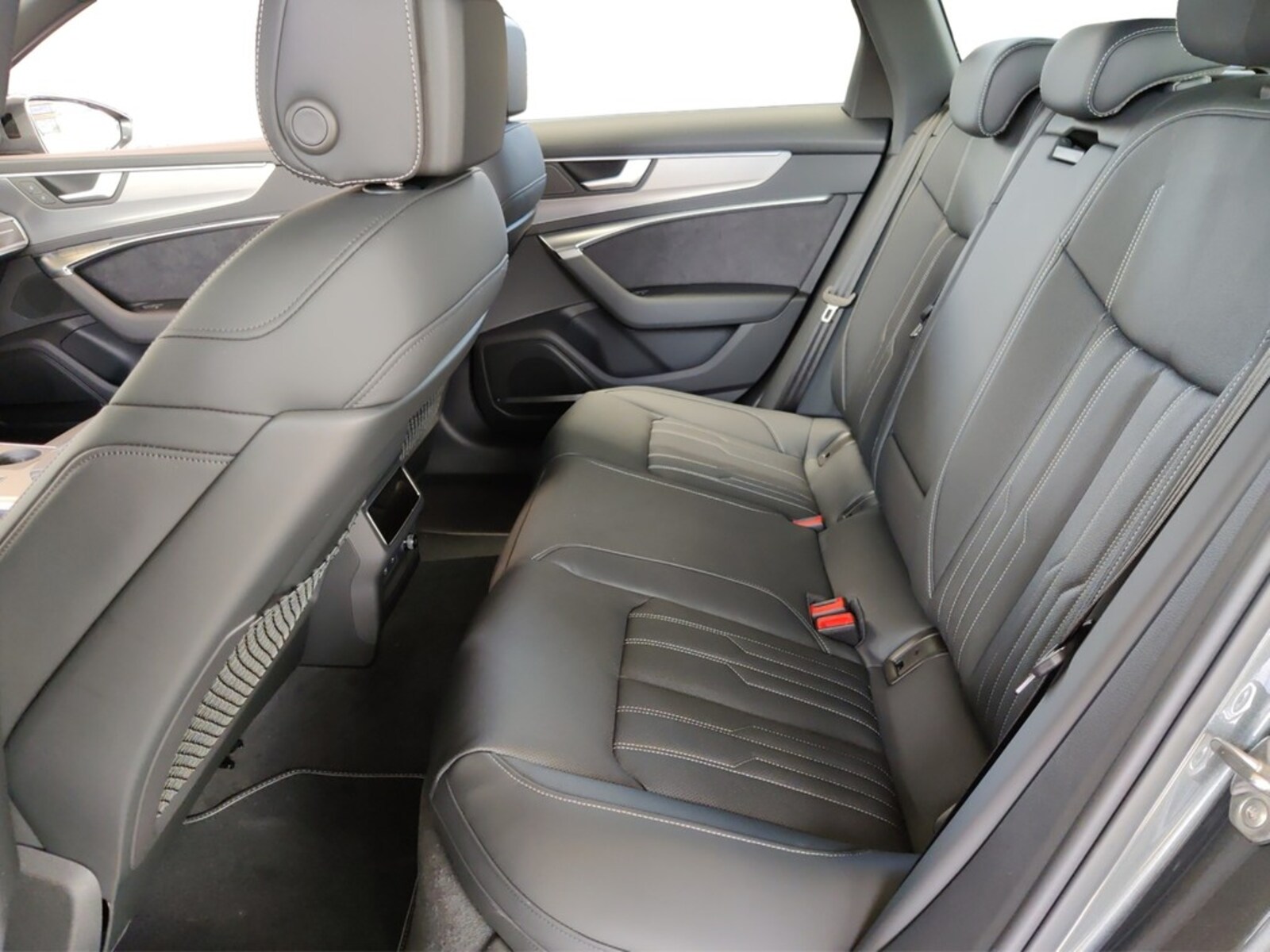 Audi S6 Avant – Bild 13