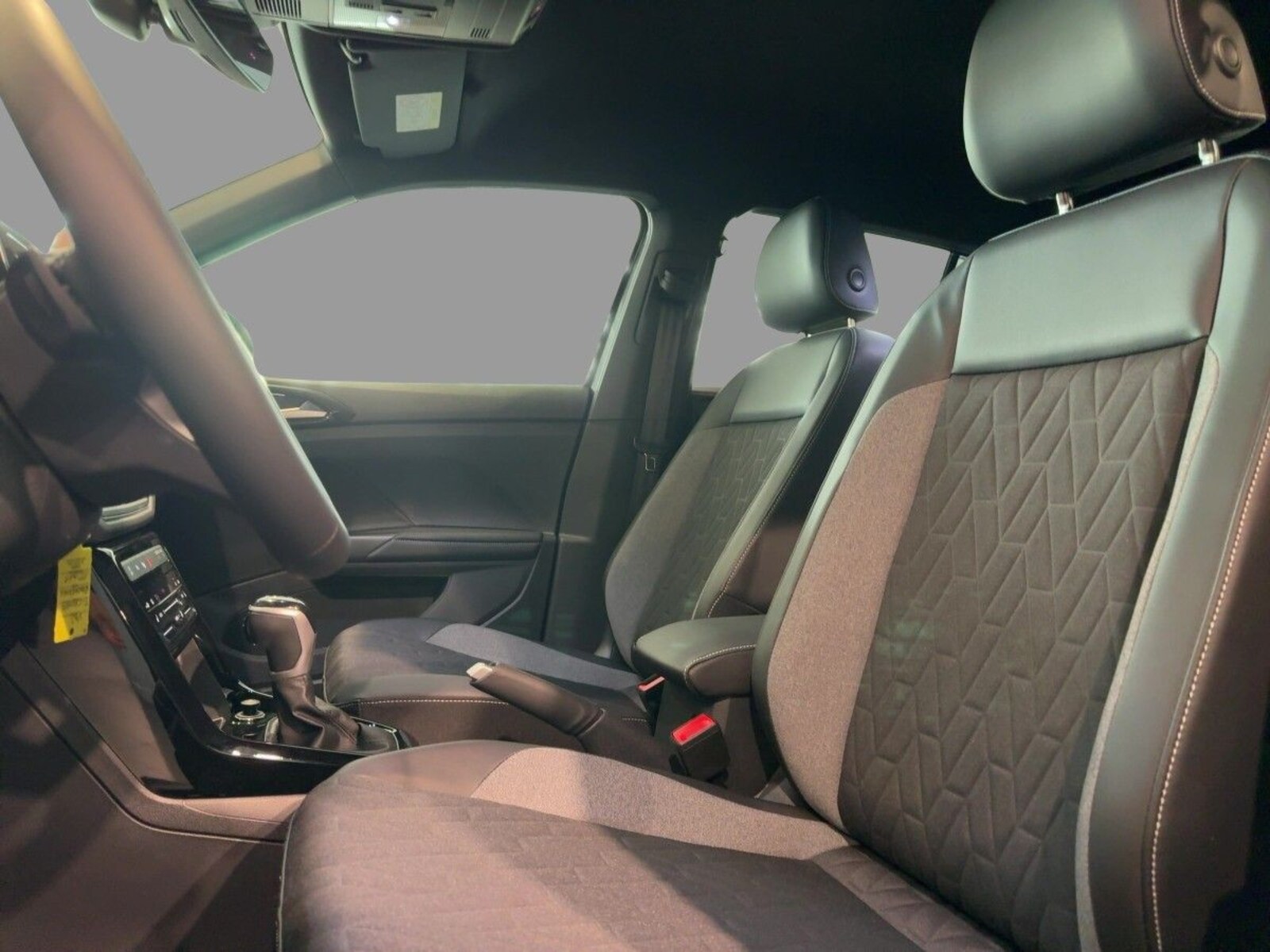 Volkswagen T-Cross – Bild 13