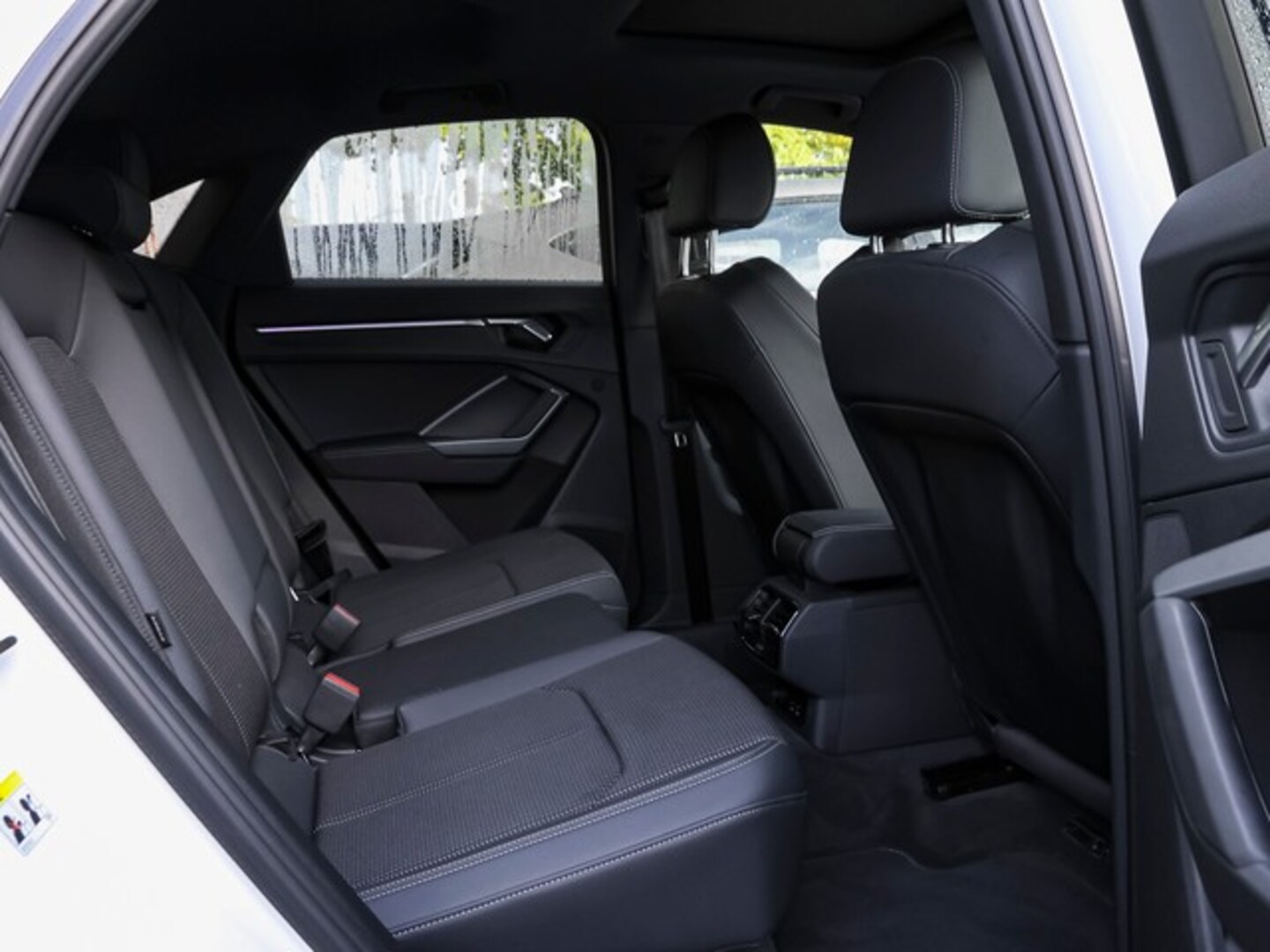 Bild über Audi Q3 Sportback S line 35 TFSI S tronic - für weitere Informationen kontaktieren Sie den Audi Partner