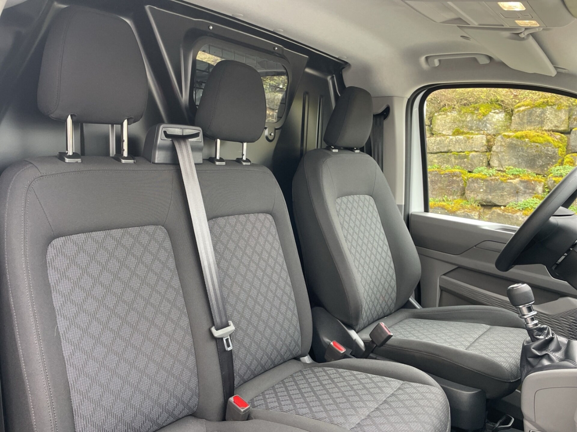 Volkswagen Transporter Kasten langer Radstand