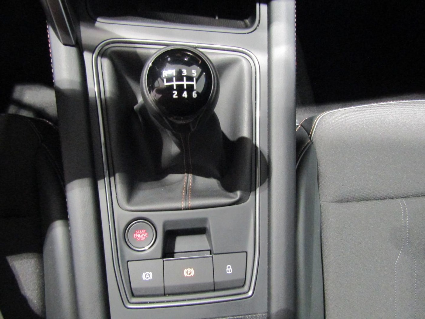 CUPRA Leon León 1.5 TSI 110 kW (150 CV) — photo 15