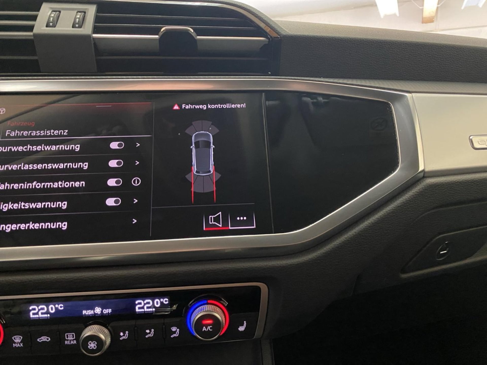 Audi Q3 SUV advanced