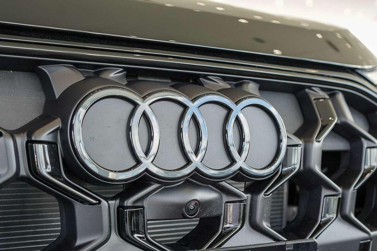 Image about Audi Q5 SUV TFSI quattro 200 kW sport