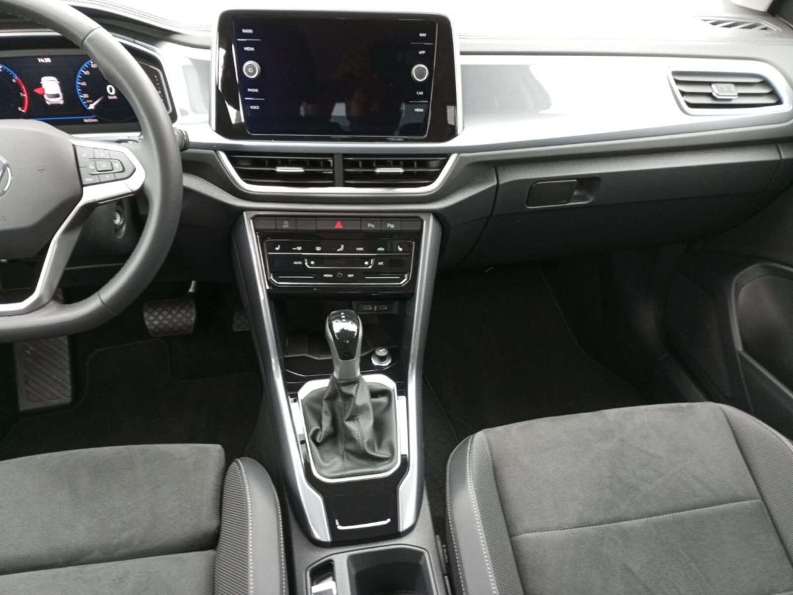 Volkswagen T-Roc – Bild 11