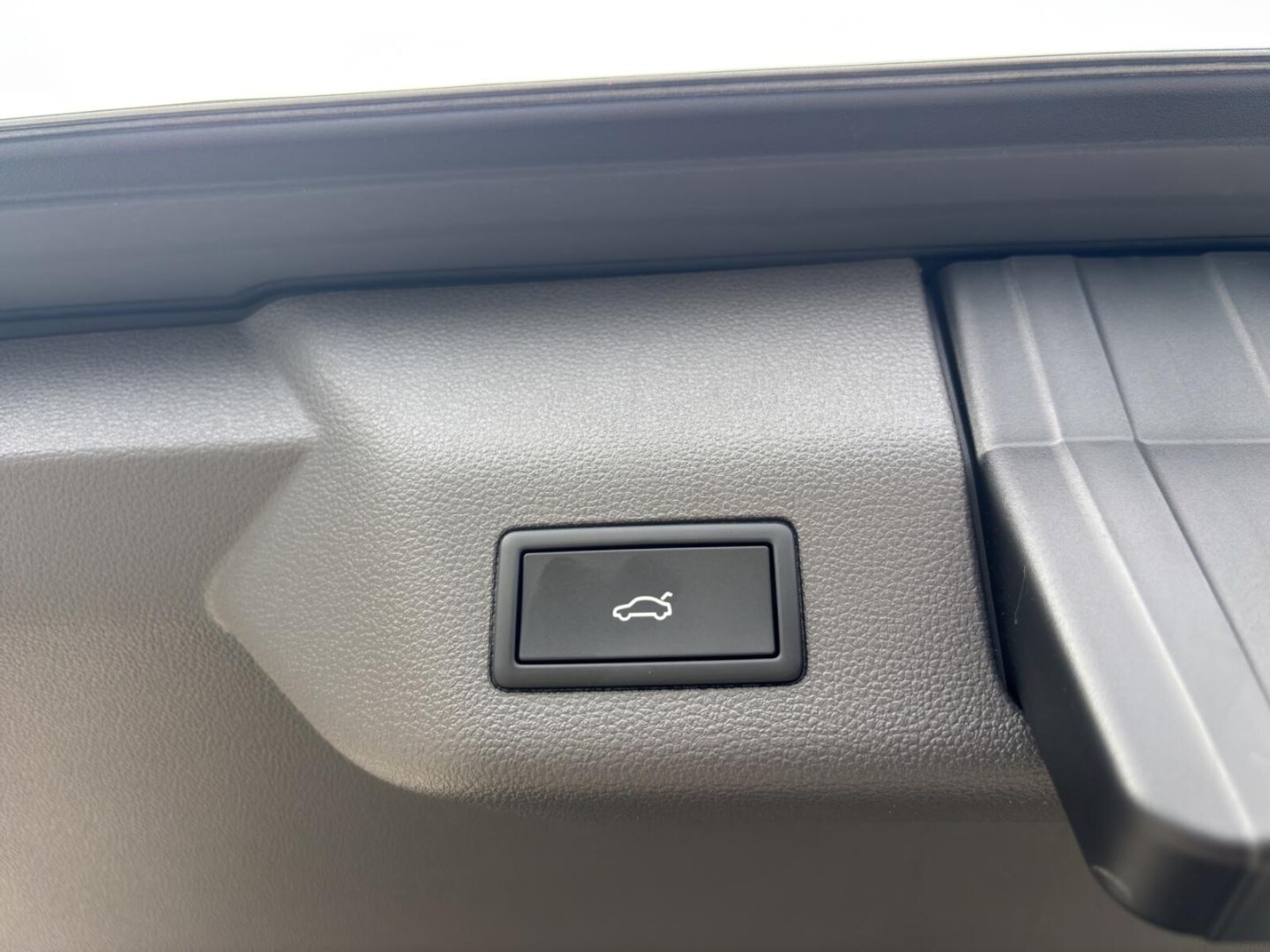 Volkswagen Multivan – Bild 18