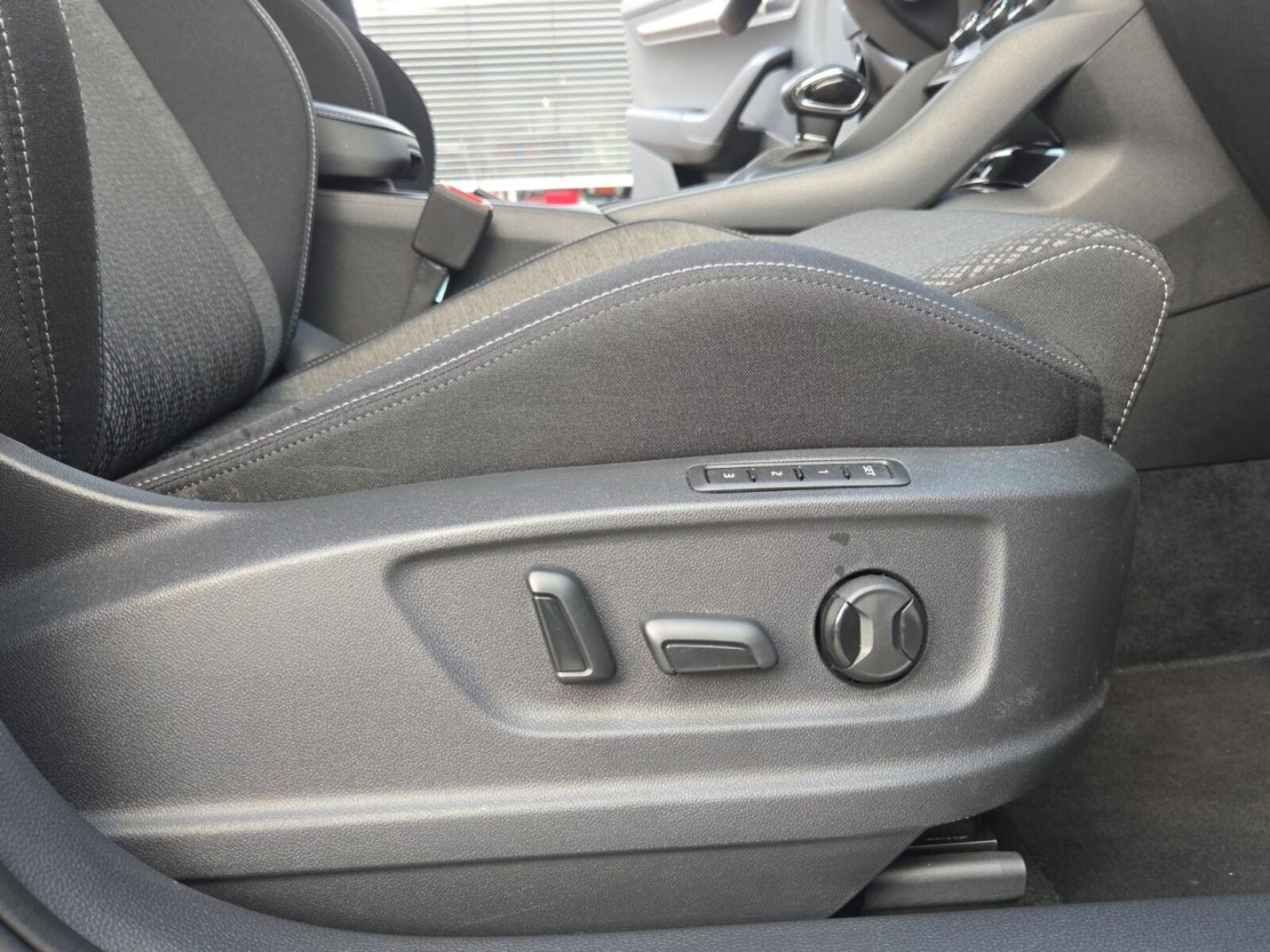 Škoda Karoq – Bild 18