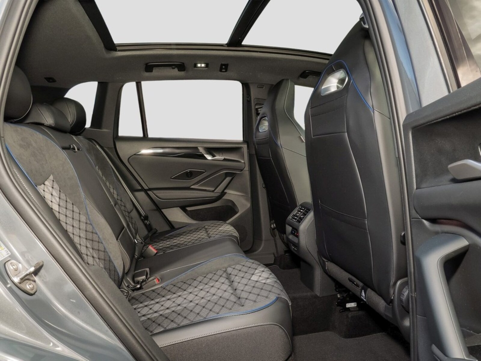Volkswagen Tiguan – Bild 11