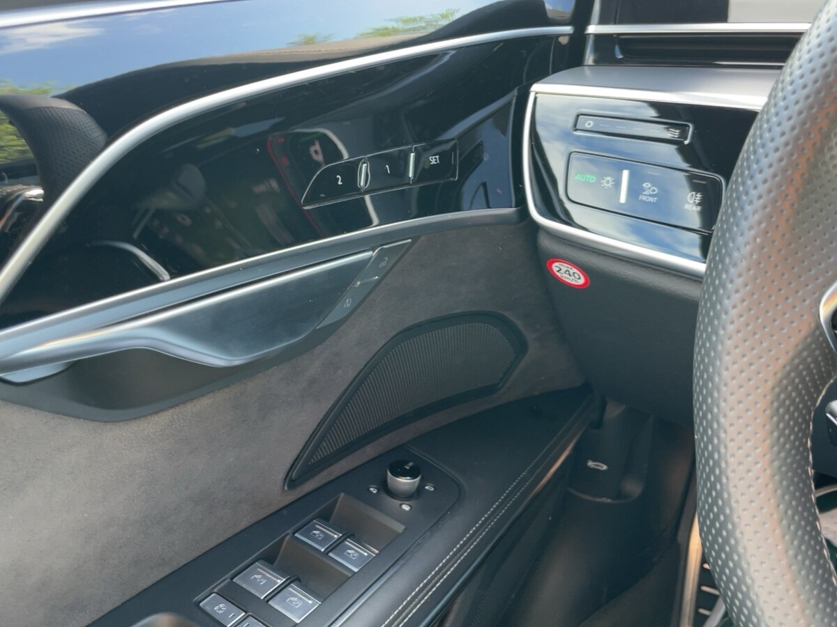 Image about Audi A8 50 TDI quattro tiptronic