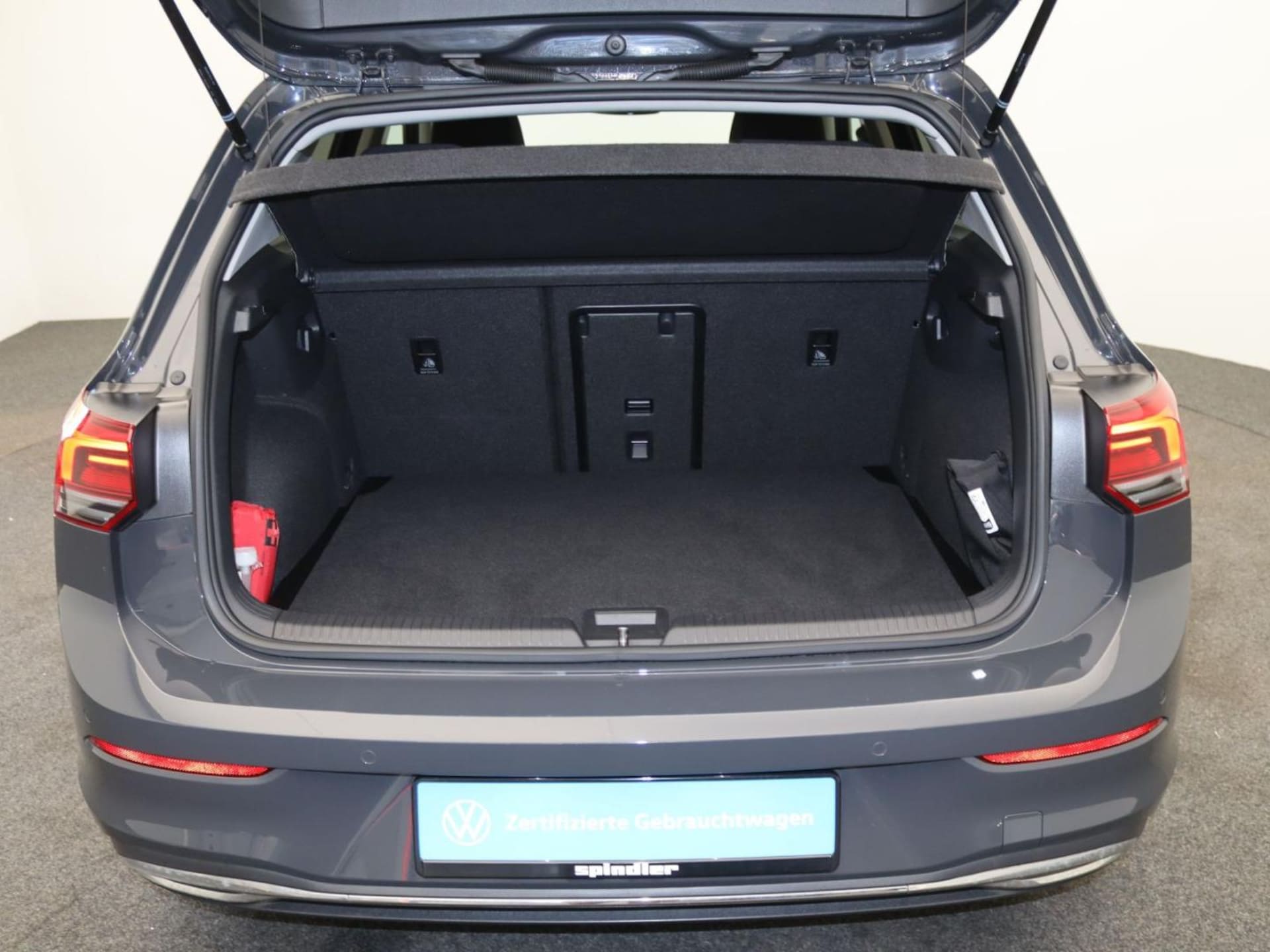 Volkswagen Golf Style