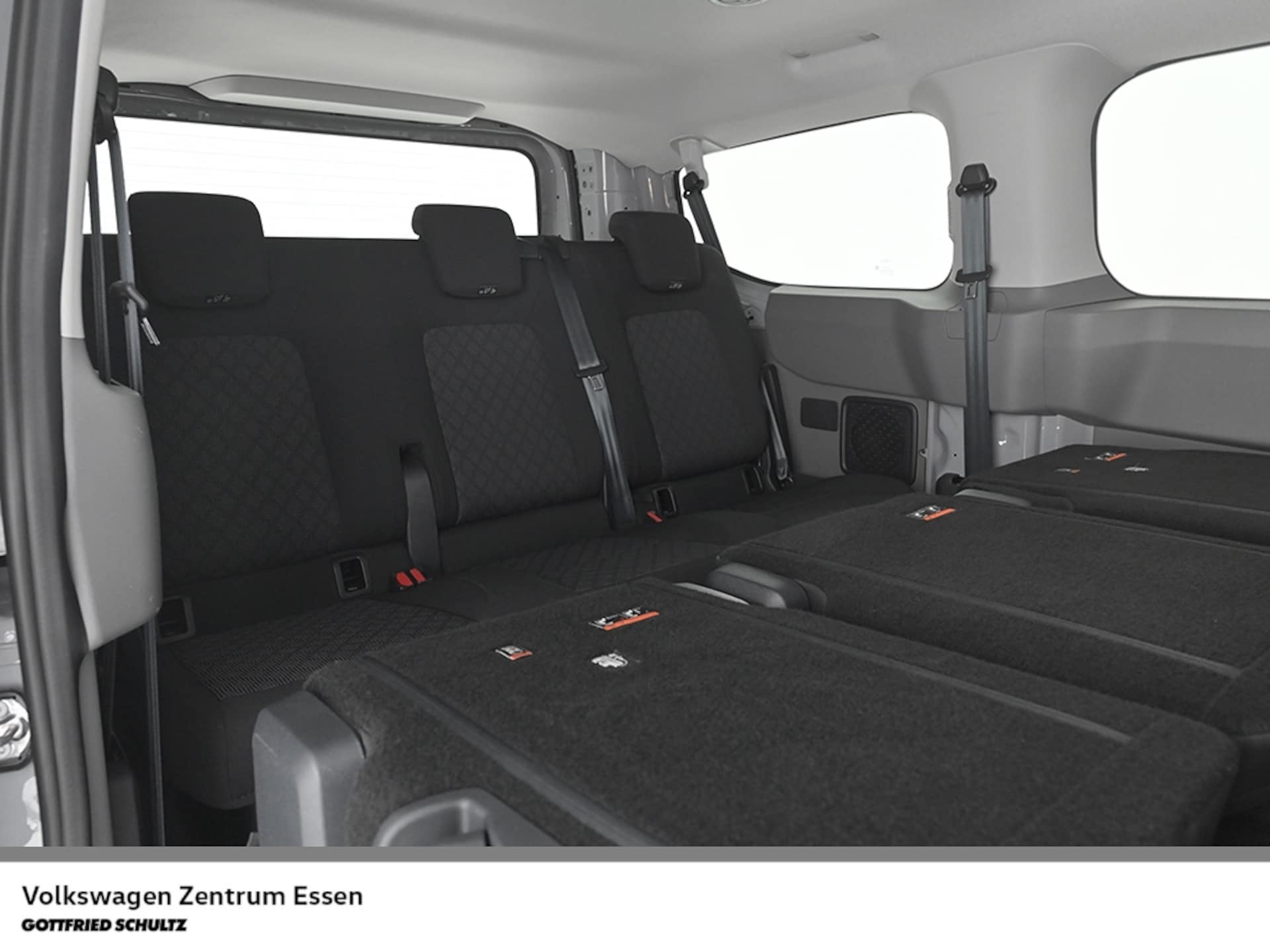 Volkswagen Transporter Kombi kurzer Radstand