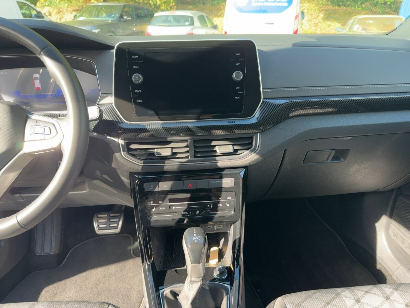Volkswagen T-Cross – Bild 12