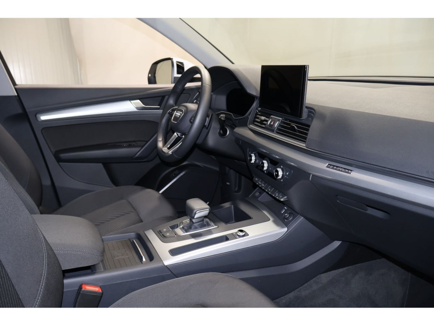 Bild über Audi Q5 Sportback 40 TDI quattro S tronic - für weitere Informationen kontaktieren Sie den Audi Partner