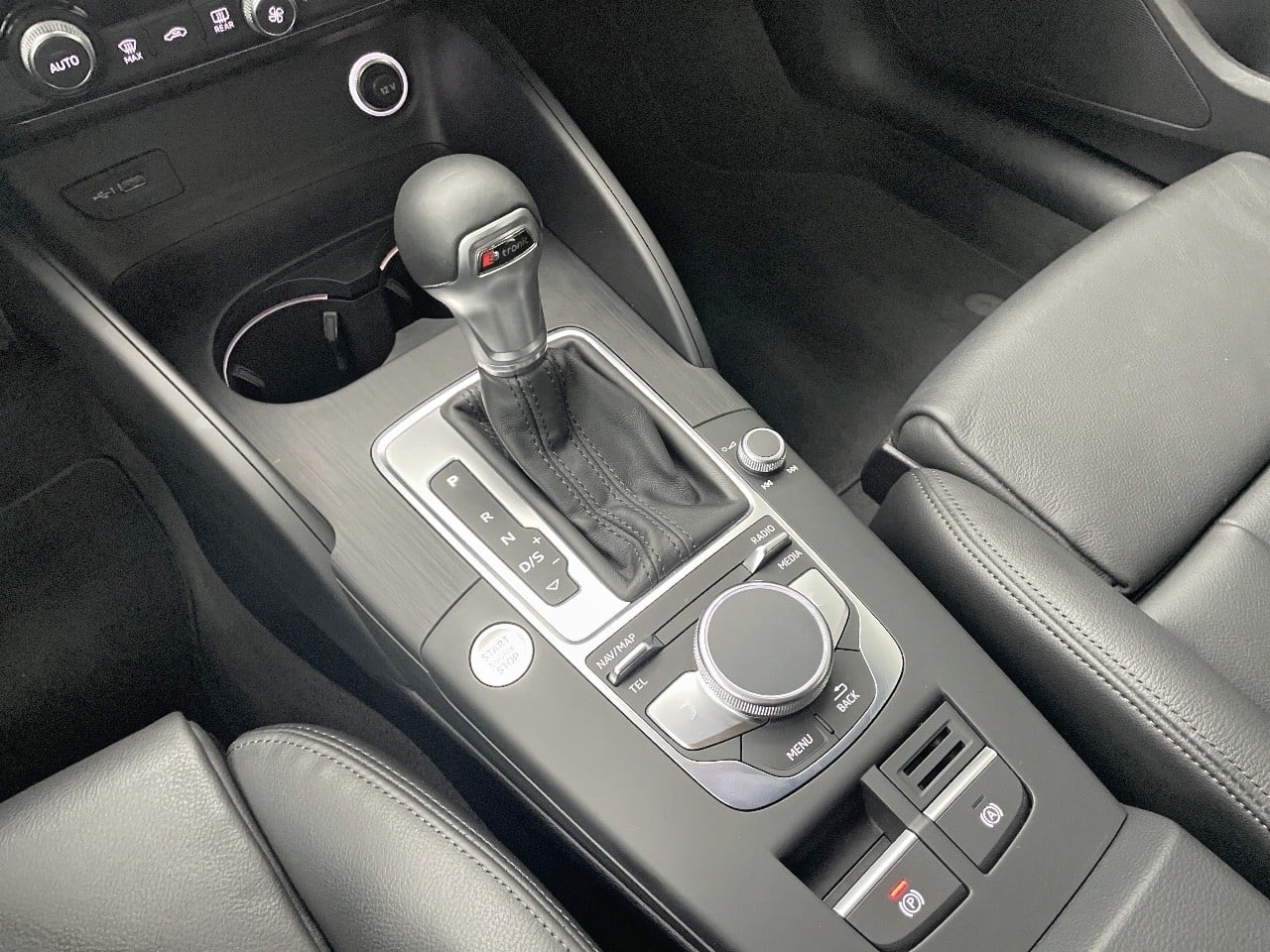 Image about Audi A3 Sportback Design Luxe 35 TFSI 110 kW (150 ch) S tronic