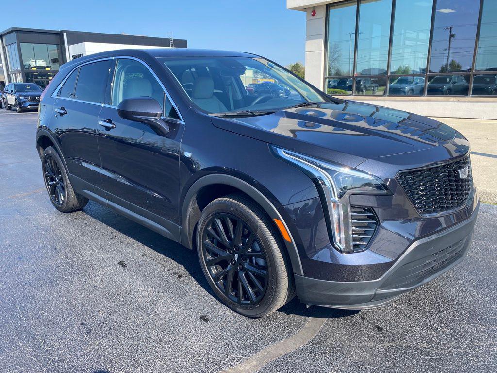 2023 Cadillac XT4 Luxury AWD's photo