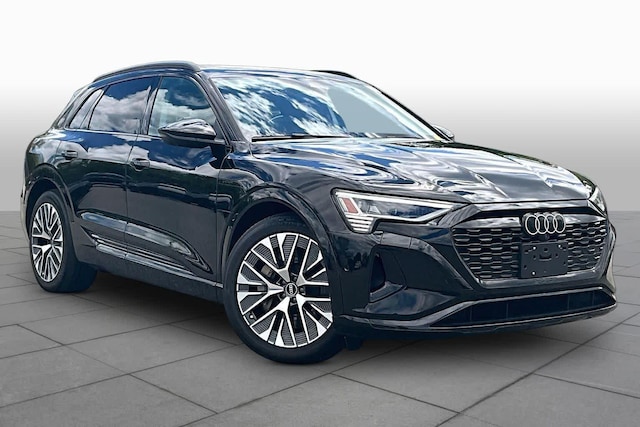 2024 Audi Q8 e-tron