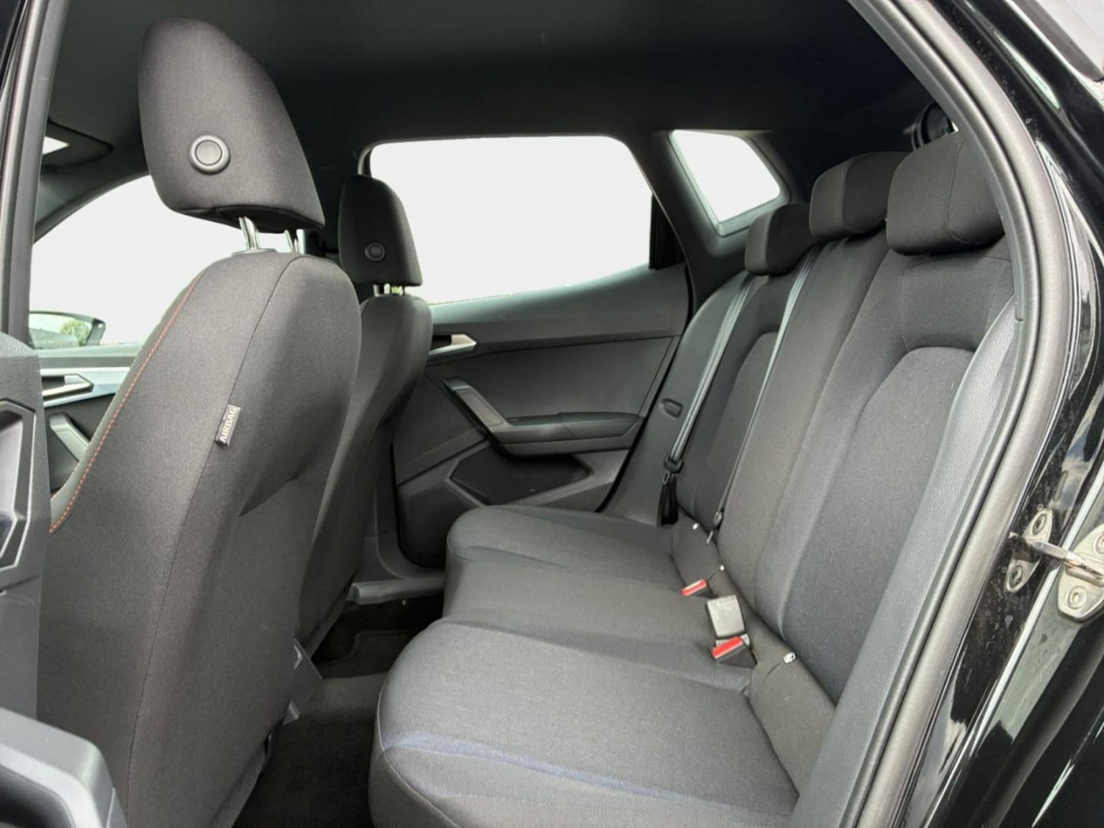 SEAT Arona – Bild 13