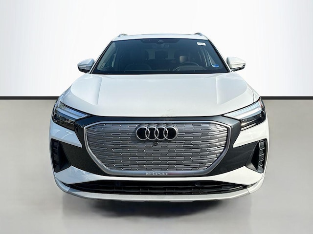 Used 2023 Audi Q4 e-tron Premium Plus with VIN WA1BCBFZ1PP008878 for sale in Arlington, VA