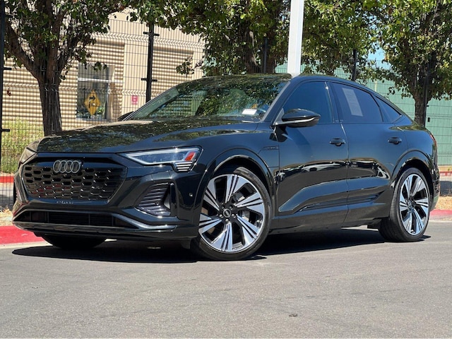 2024 Audi Q8 Sportback e-tron