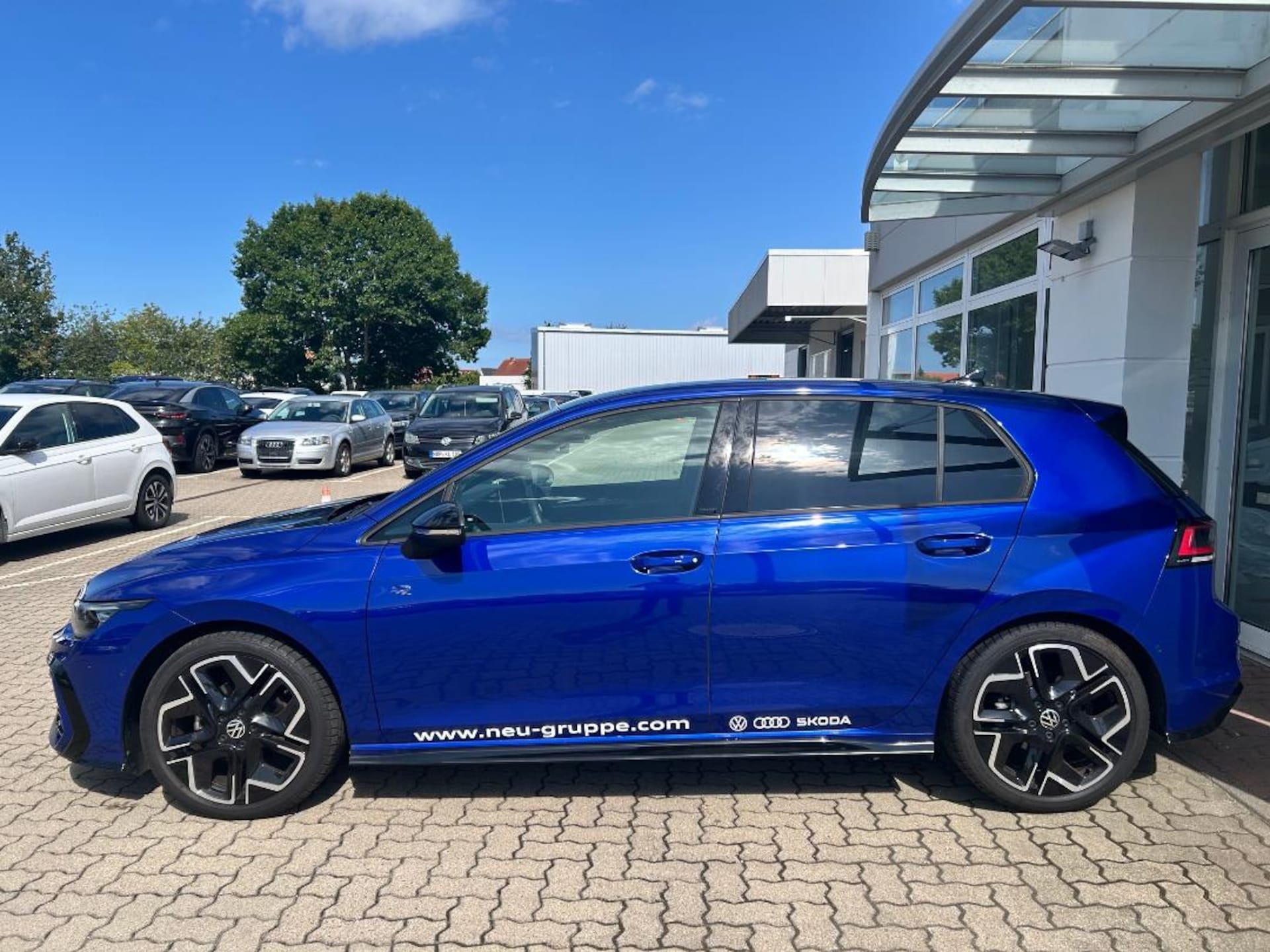 Volkswagen Golf R-Line