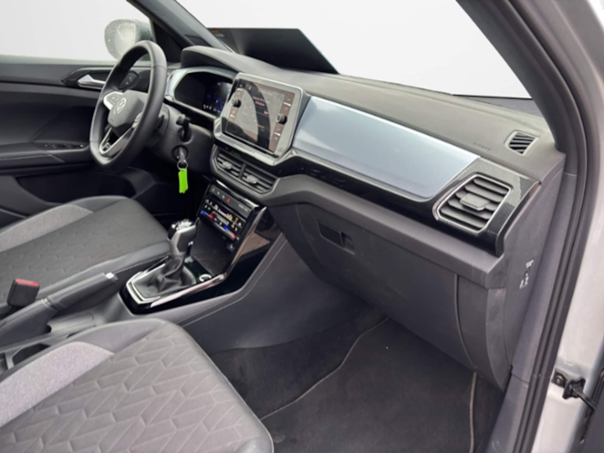 Volkswagen T-Cross Life