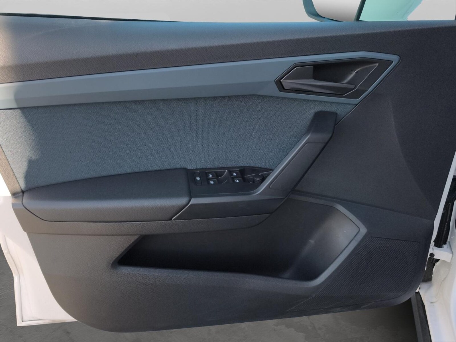 SEAT Arona – Bild 13
