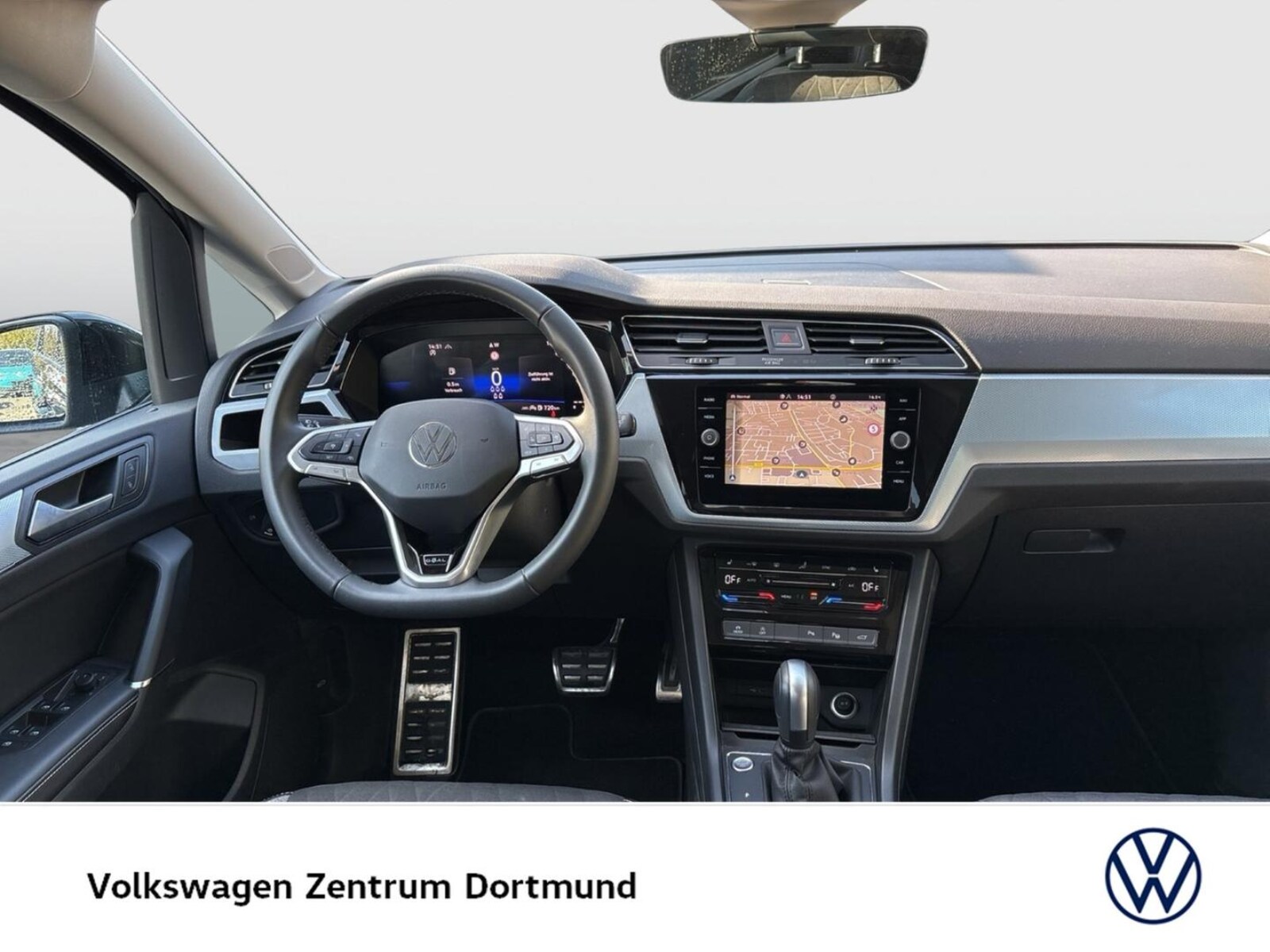 Volkswagen Touran – Bild 8