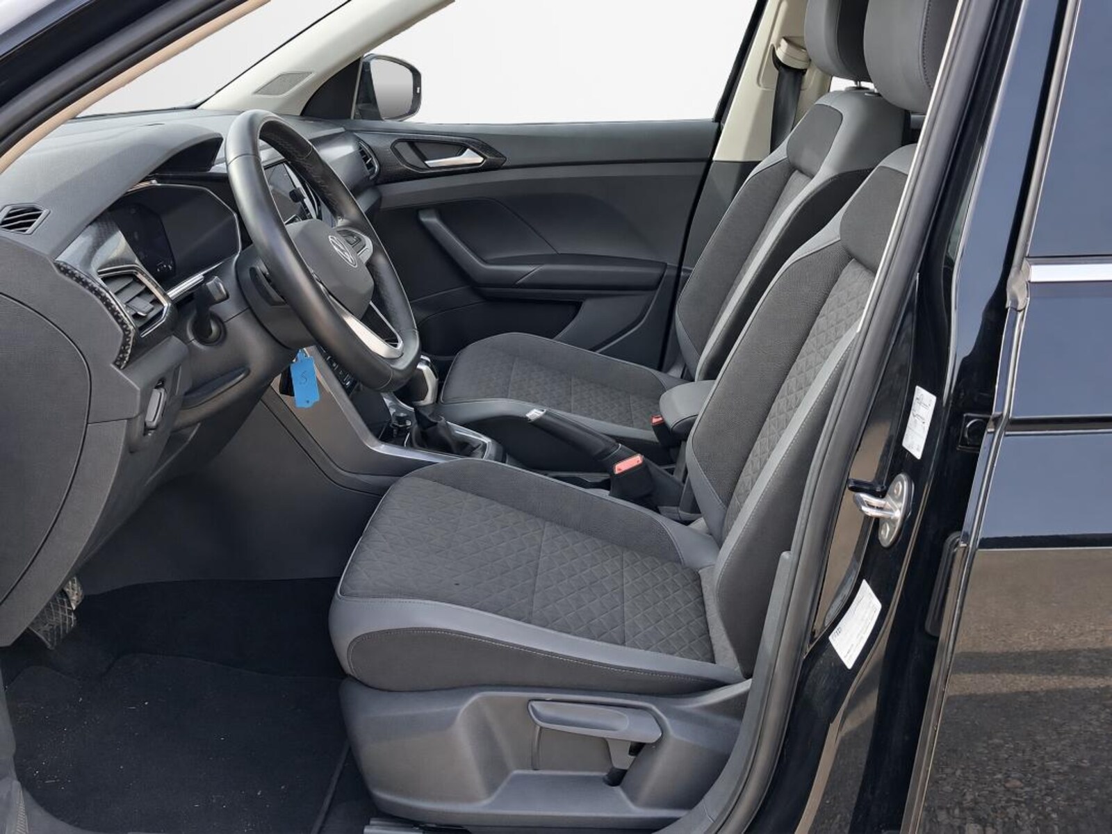 Volkswagen T-Cross – Bild 10