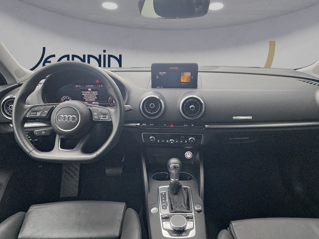 Image about Audi A3 Sportback Design Luxe 35 TFSI 110 kW (150 ch) S tronic