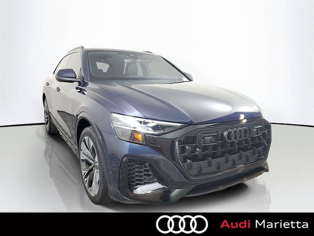 Photo of 2025 Audi Q8 