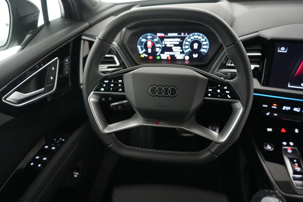 Image about Audi Q4 e-tron 55 e-tron quattro