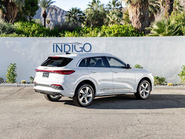 2025 Audi Q5 Premium Plus - Photo 6