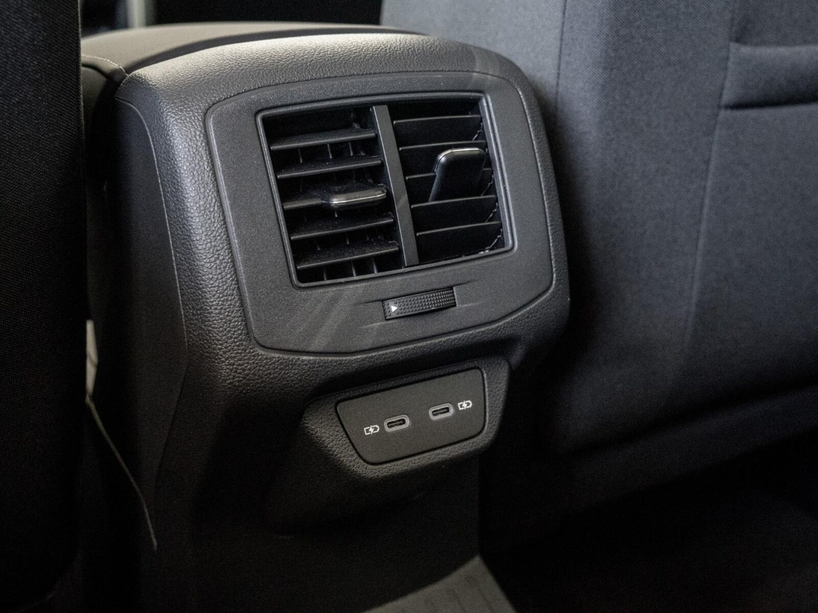 Volkswagen T-Roc – Bild 9