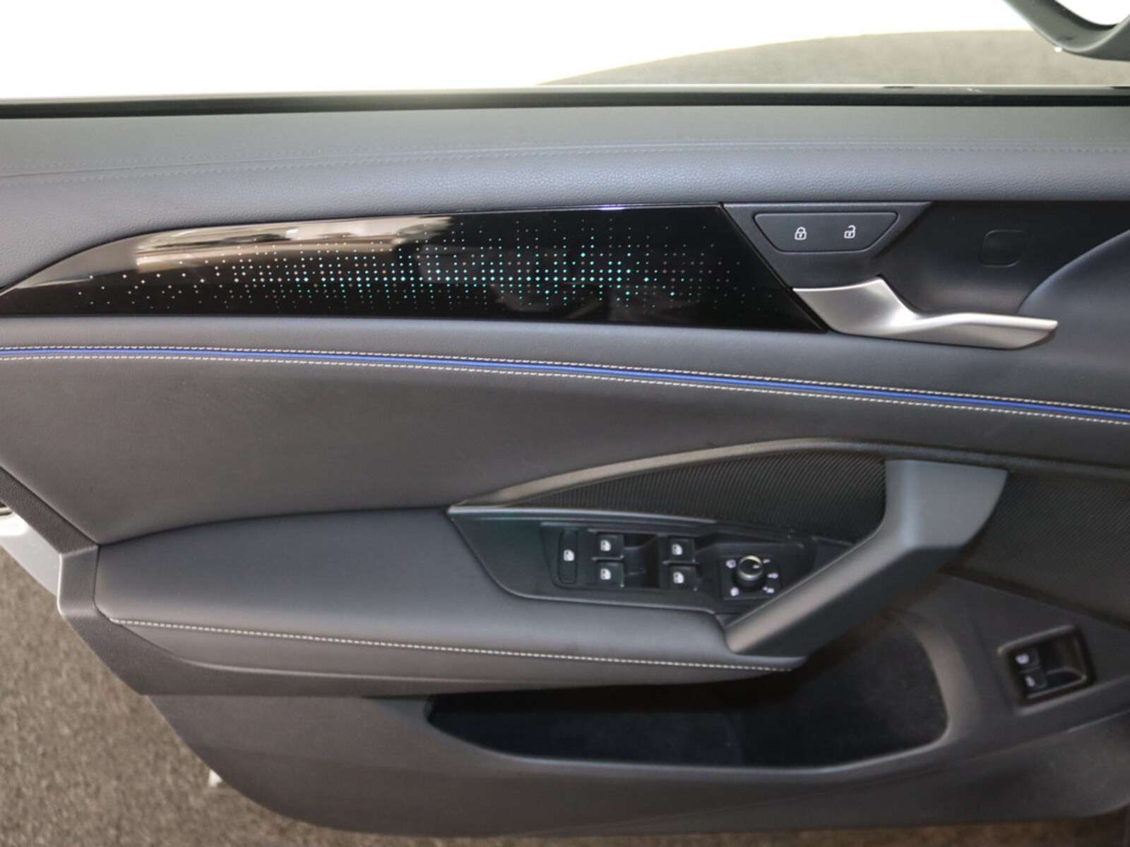 Volkswagen Tiguan – Bild 21