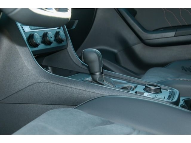 Bild des Autos 12