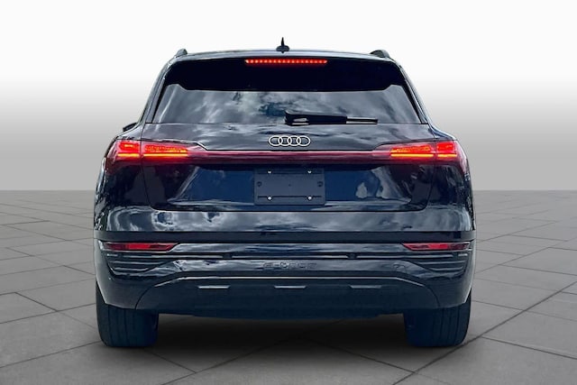 2024 Audi Q8 e-tron