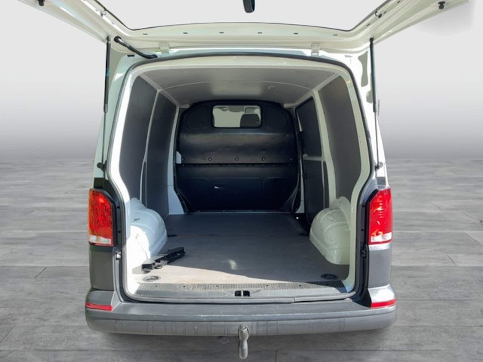 Volkswagen T6.1 Transporter Kasten kurzer Radstand