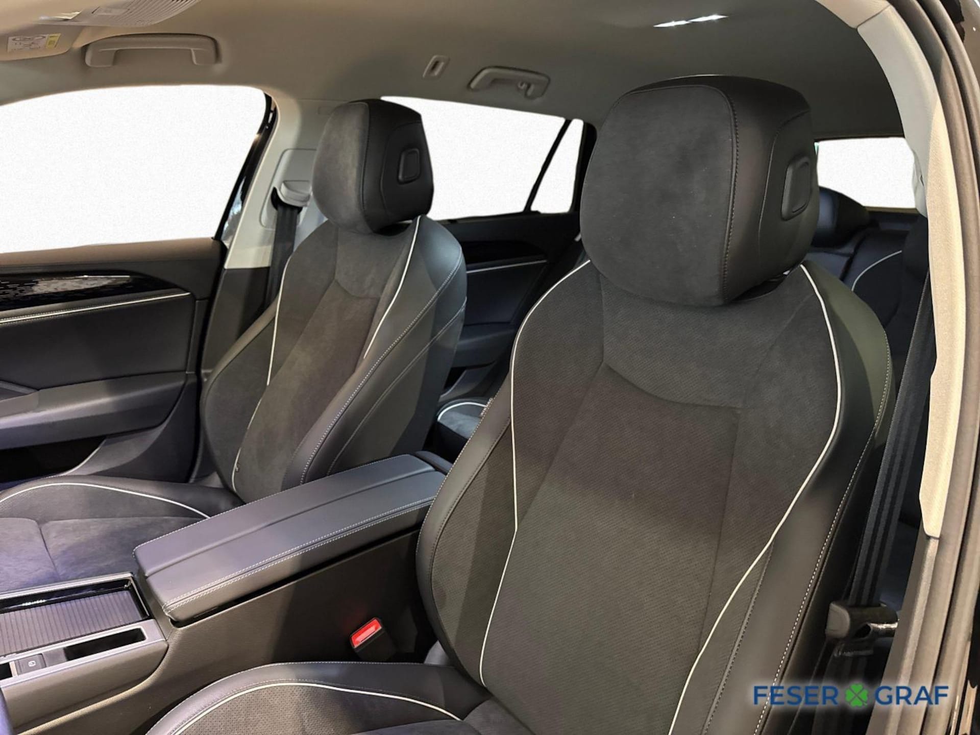Volkswagen Passat Elegance