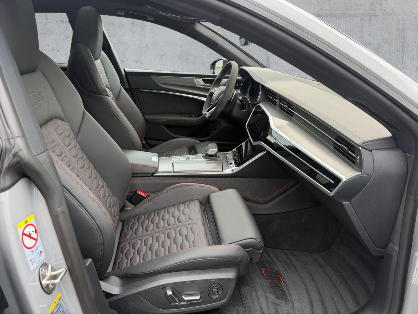 Bild über Audi RS 7 Sportback TFSI quattro tiptronic - für weitere Informationen kontaktieren Sie den Audi Partner