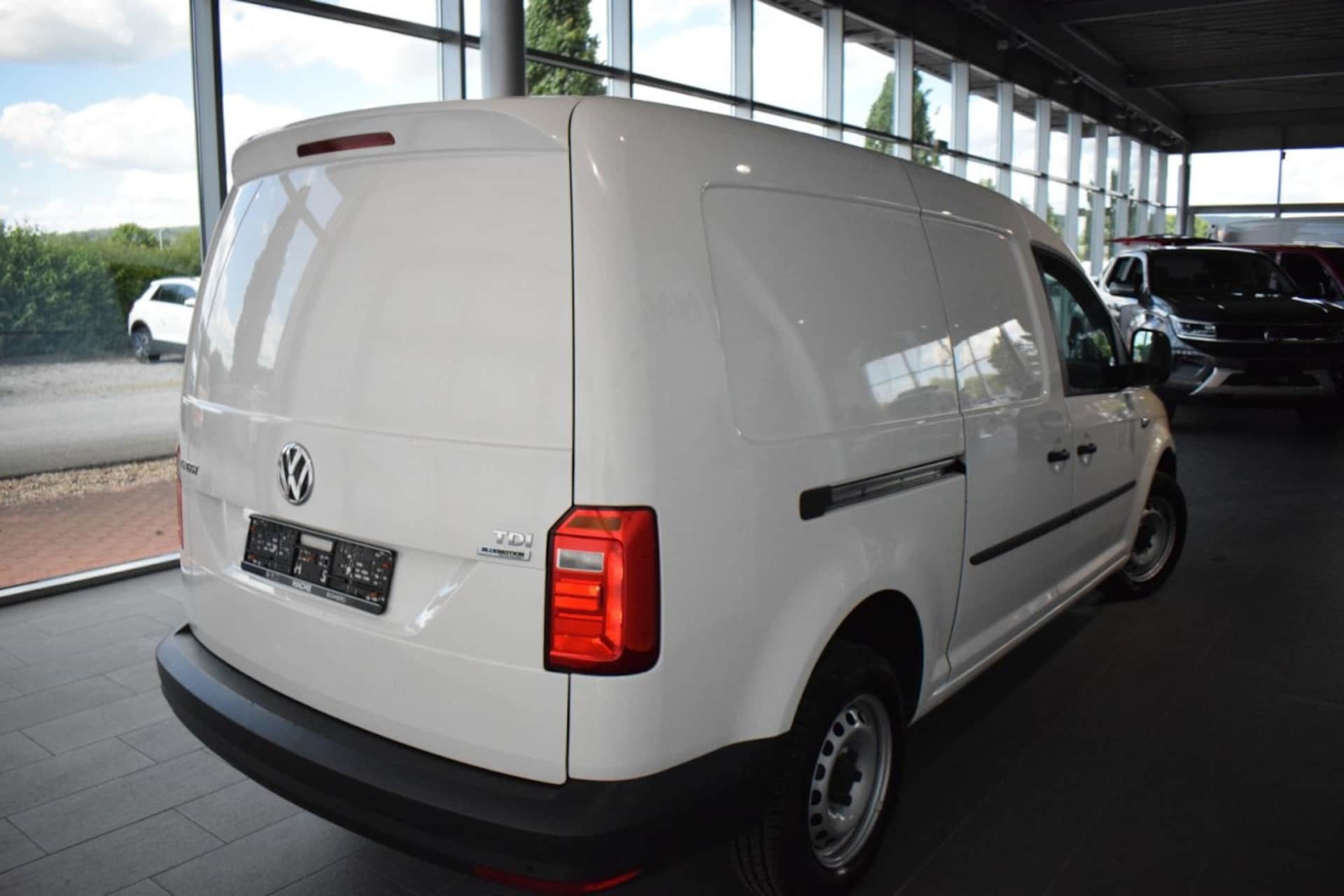 Volkswagen Caddy Maxi Kasten Basis-Modell