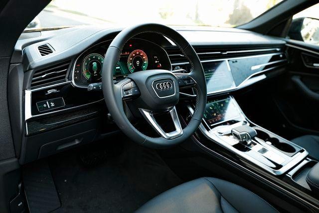 2026 Audi Q8 Premium Plus - Photo 17