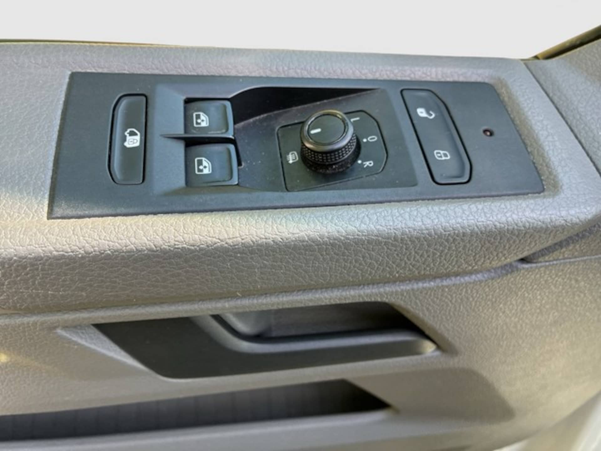 Volkswagen T6.1 Transporter Kasten kurzer Radstand