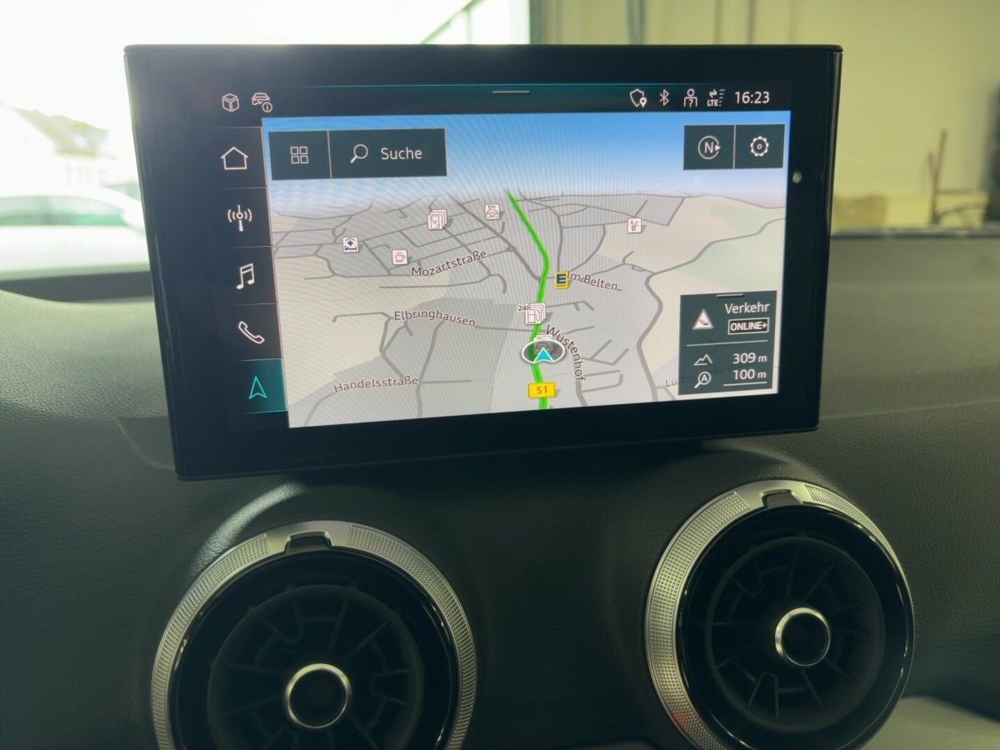 Bild über Audi Q2 advanced 35 TFSI S tronic - für weitere Informationen kontaktieren Sie den Audi Partner