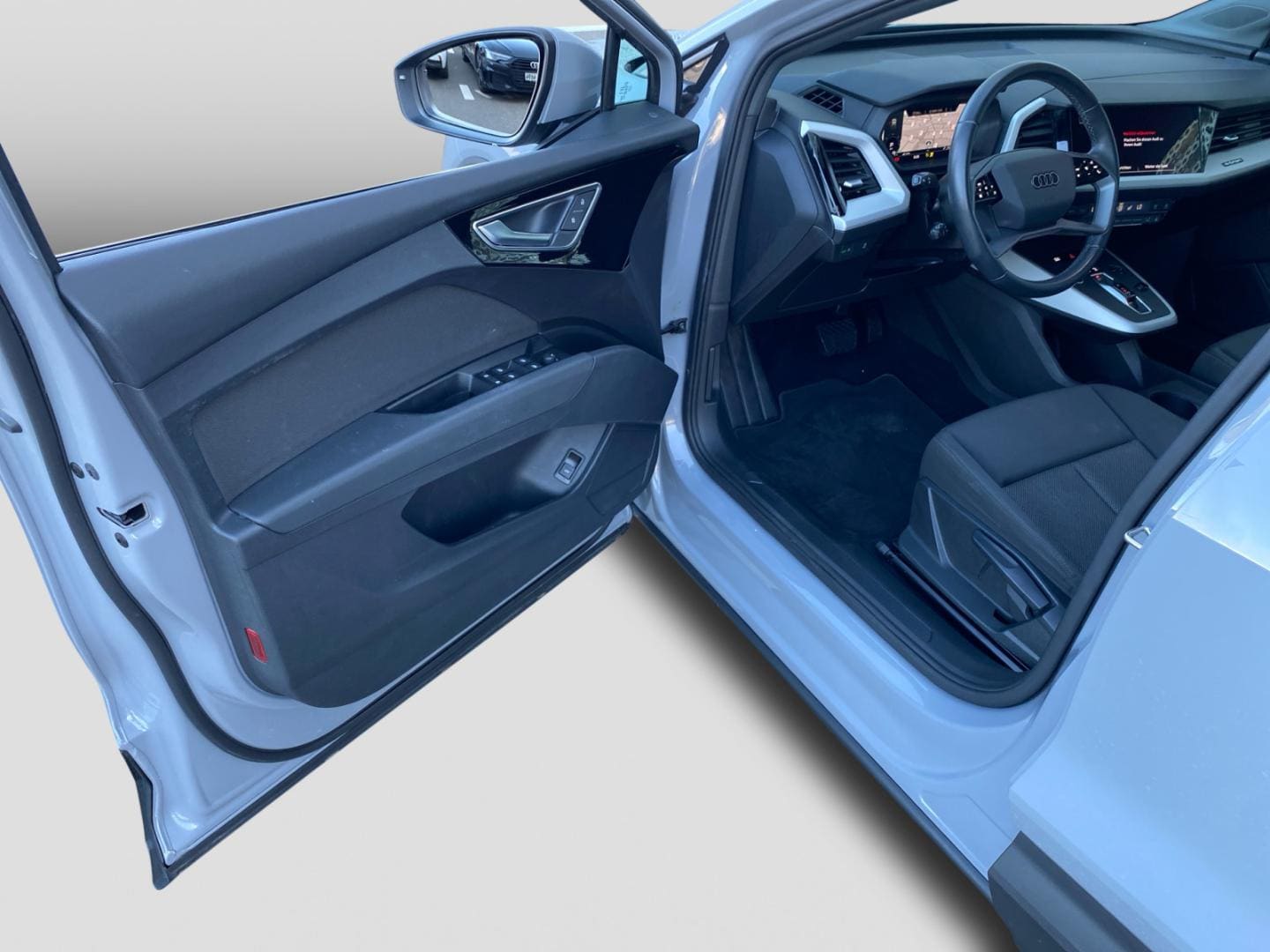 Bild über Audi Q4 Sportback e-tron 40 e-tron - für weitere Informationen kontaktieren Sie den Audi Partner