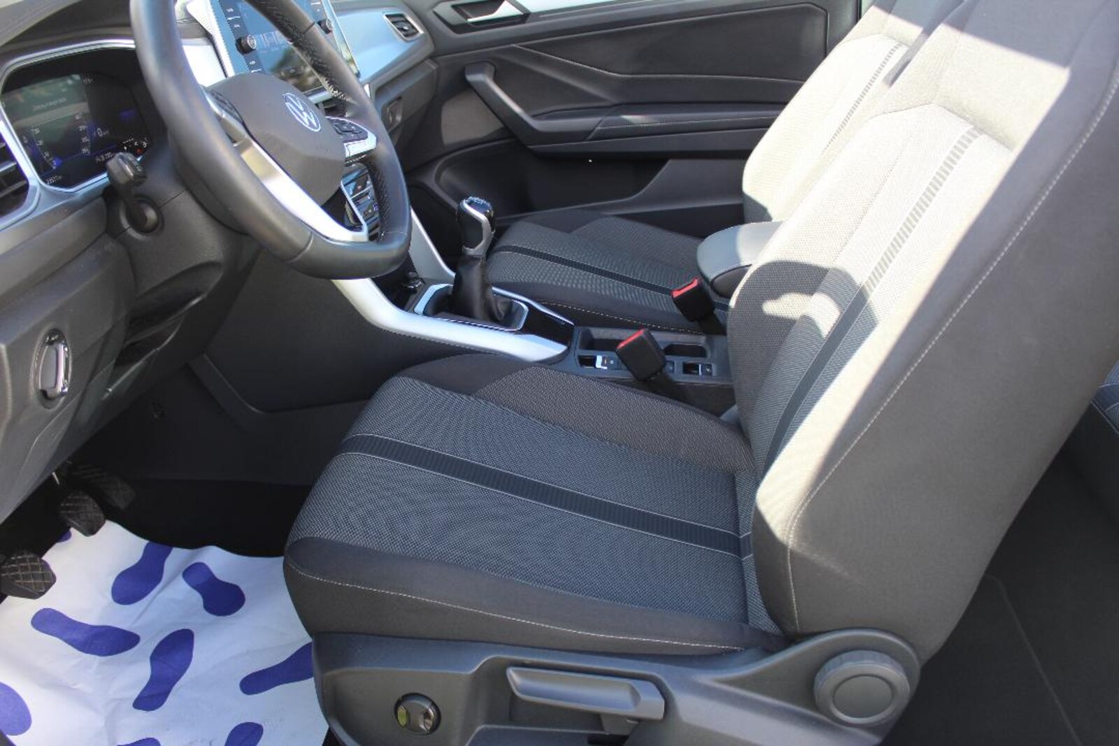 Volkswagen T-Roc Cabriolet – Bild 5