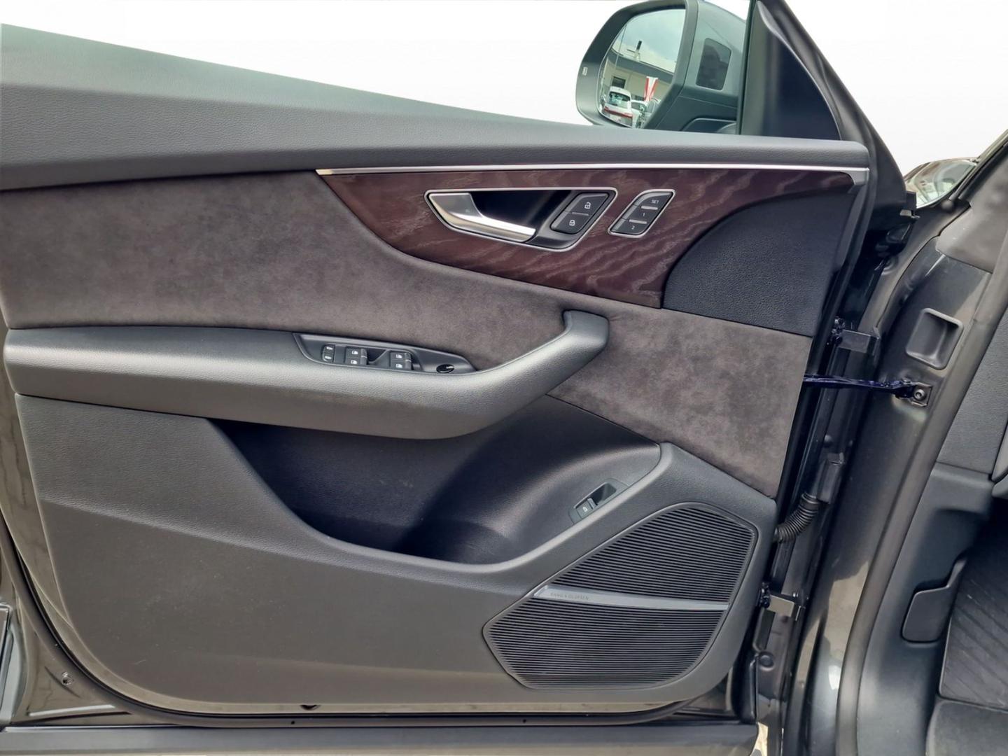 Image about Audi Q8 50 TDI quattro 210 kW (286 PS) tiptronic